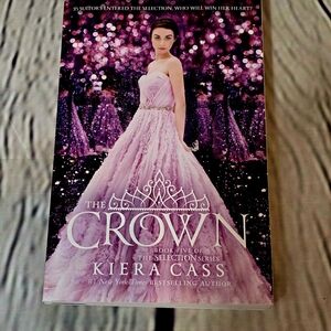 FREE w/ BUNDLE - The Crown by Kiera Cass Book